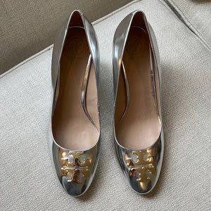 NWOT AUTH Tory Burch Silver Wedge Heels